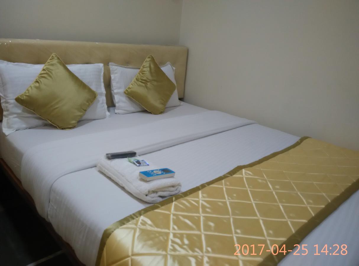 Hotel Silver Castle Mumbai Exterior photo